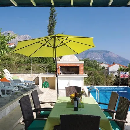 Vikendica Jelena With Private Parking And A Pool Mlini