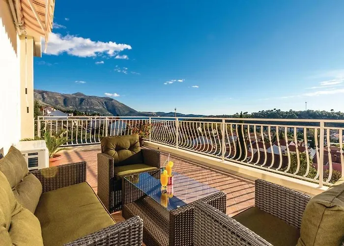 Jelena With Private Parking And A Pool Holiday home